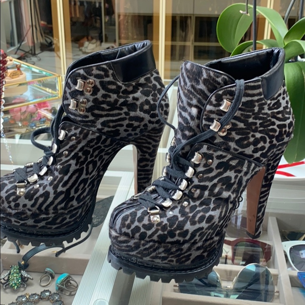 Alain black Grey Pony hair leopard platform Boots